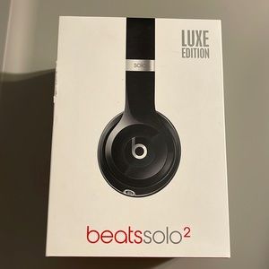 Beats solo 2 Luxe edition -new